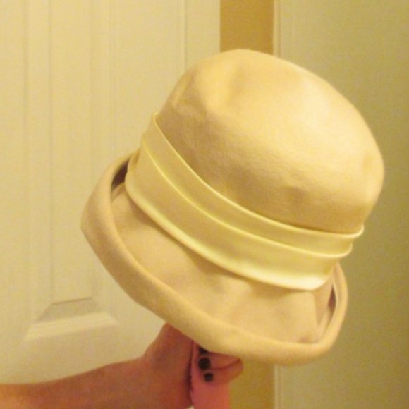 Foley\'s of Houston Vintage Cream Wool Hat main image 7